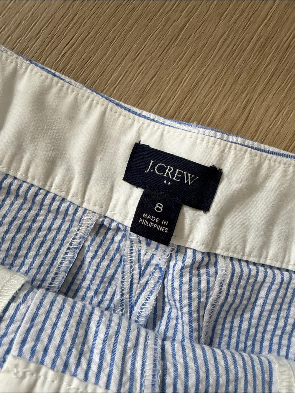 J Crew Seersucker Scalloped Shorts Size 8 - Picture 3 of 4